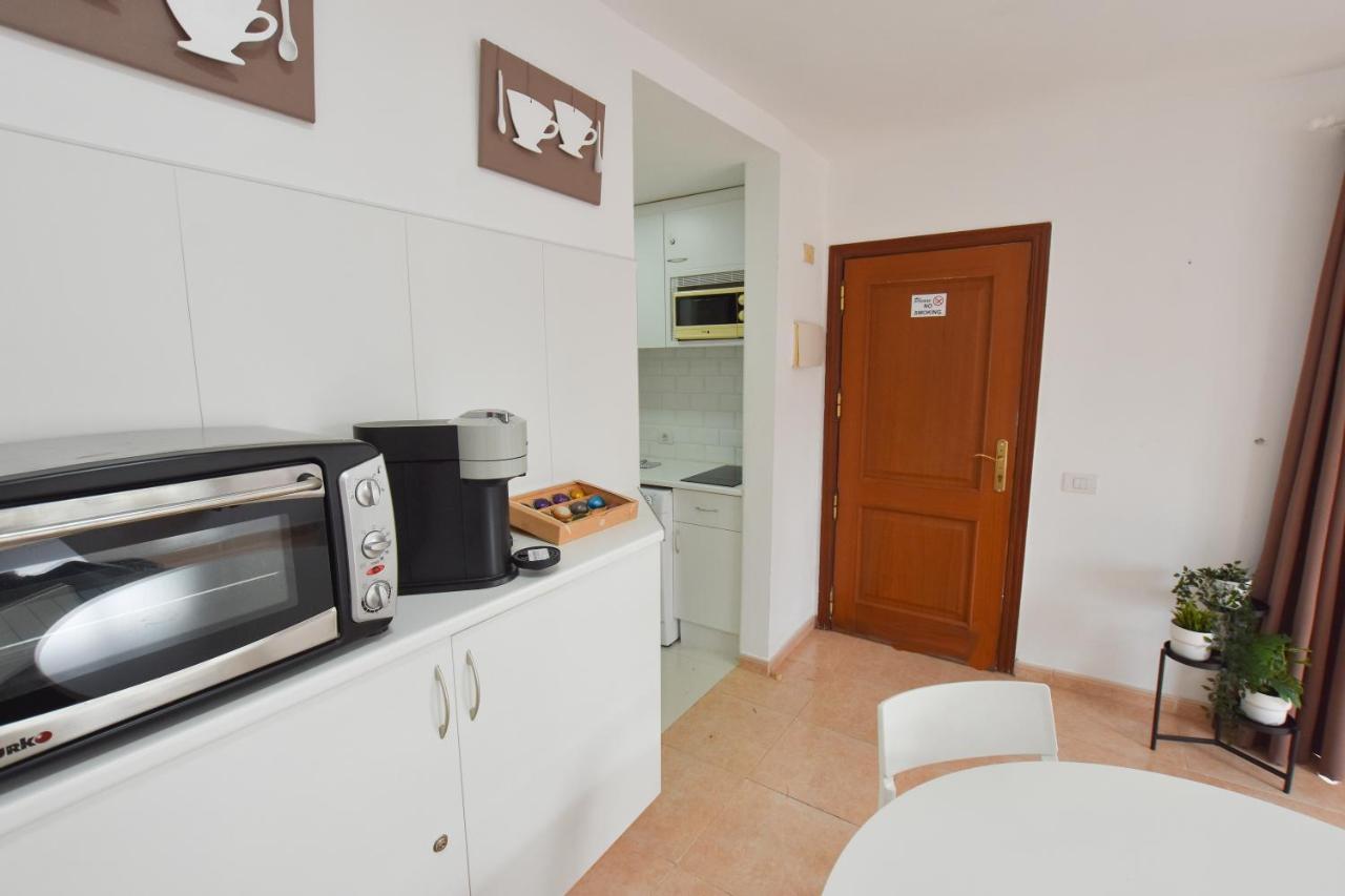 Book Jet - Oasis Pool View Apartment คอร์ราเลโฮ ภายนอก รูปภาพ